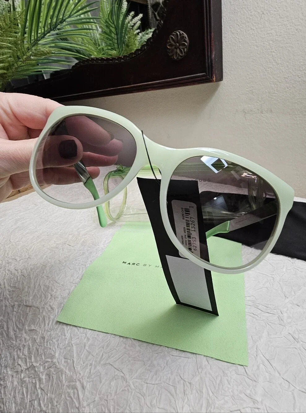 Marc Jacobs MMJ409 Opal Green Mirror Shaded Womens Sunglasses NEW NWT & case Marc Jacobs MMJ409 Opal Green Mirror Shaded Womens  main image 2